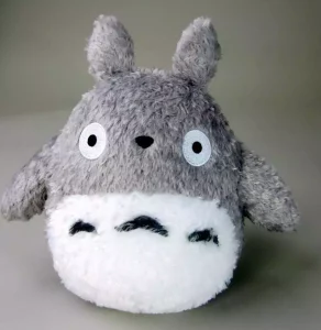 Peluche Totoro Grande e Soffice, 22 cm