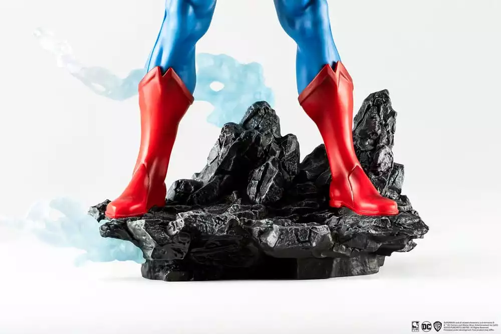 superman-px-pvc-statue-1-8-superman-classic-version-30-cm-1751294643-6