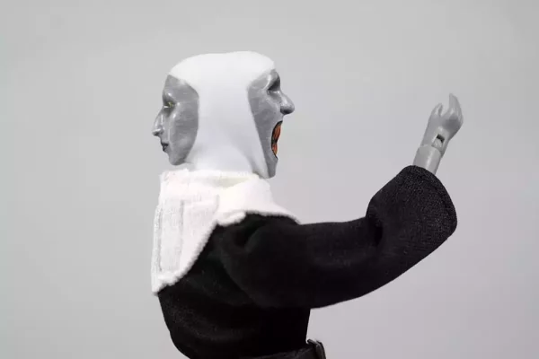 the-nun-action-figure-valak-20-cm-1751228396-5 the-nun-action-figure-valak-20-cm-1751228396-5