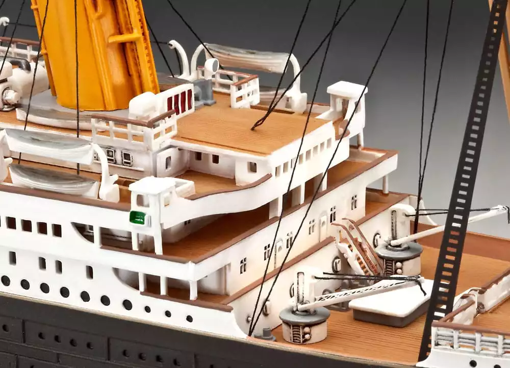 titanic-model-kit-gift-set-1-400-r-m-s-titanic-100th-anniversary-edition-67-cm-1751298823-2