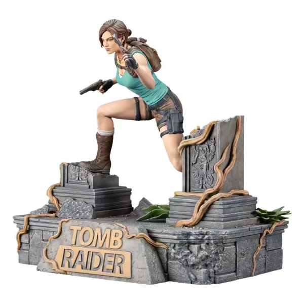tomb-raider-pvc-statue-lara-croft-24-cm-1751122318-1