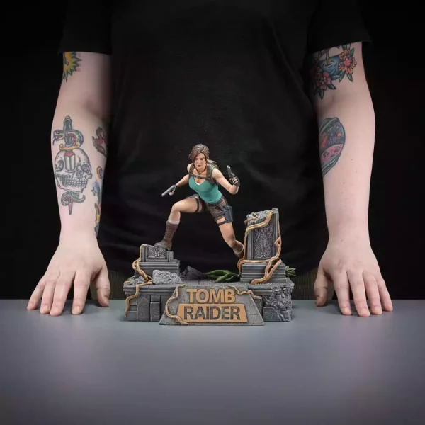 tomb-raider-pvc-statue-lara-croft-24-cm-1751122331-19