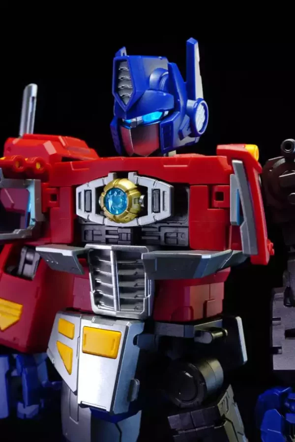 transformers-blokees-plastic-model-kit-action-edition-01-g1-optimus-prime-1751118735-1 transformers-blokees-plastic-model-kit-action-edition-01-g1-optimus-prime-1751118735-1
