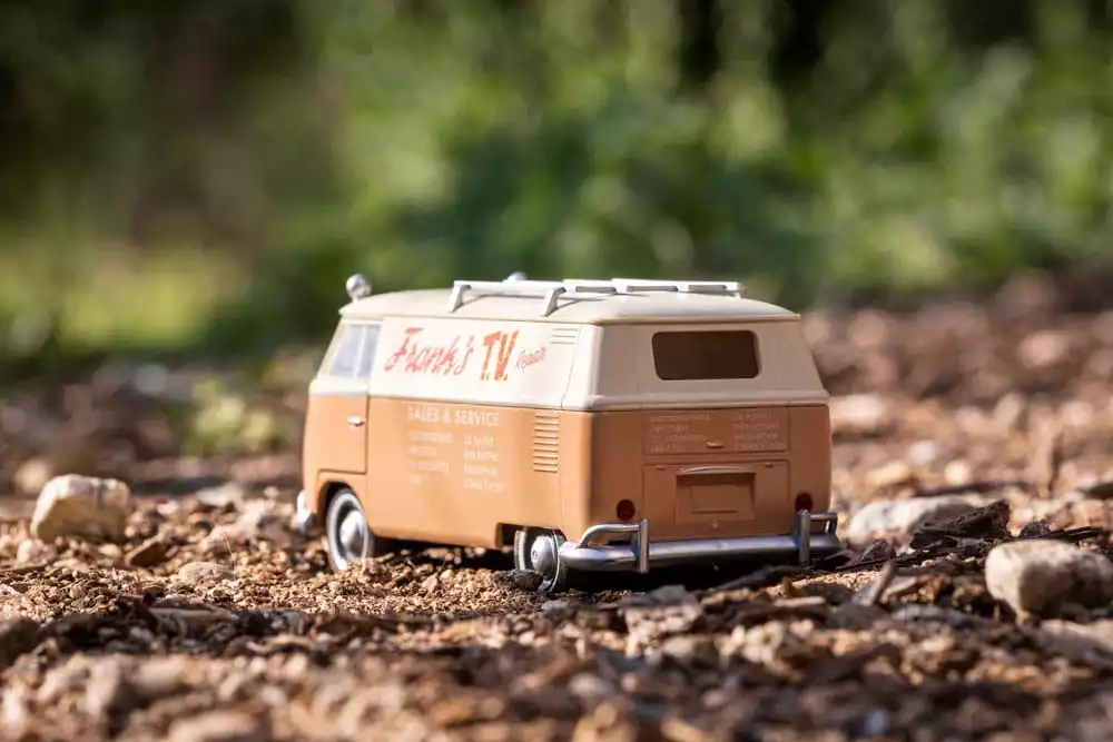 transformers-diecast-model-1-32-1967-vw-bus-t7-wheeljack-1751187271-3