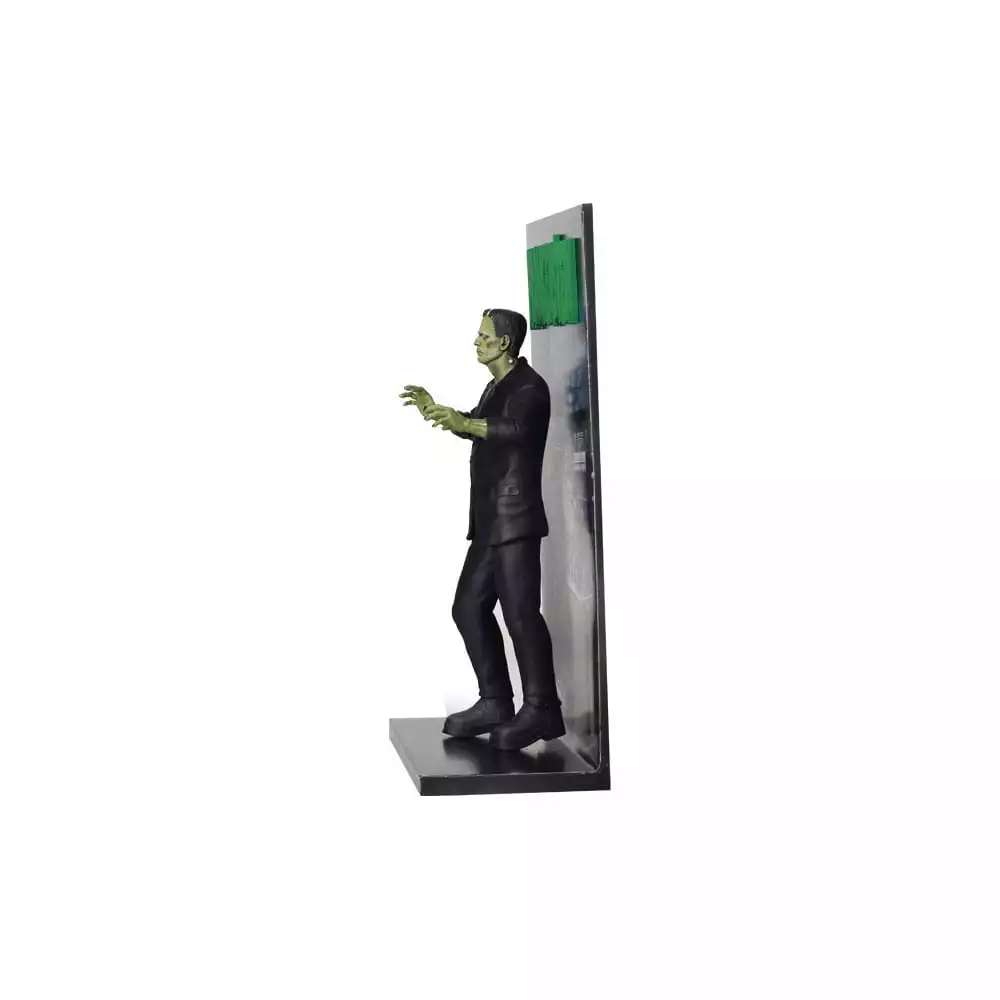 universal-monsters-poster-pvc-figure-frankenstein-28-cm-1751304908-5