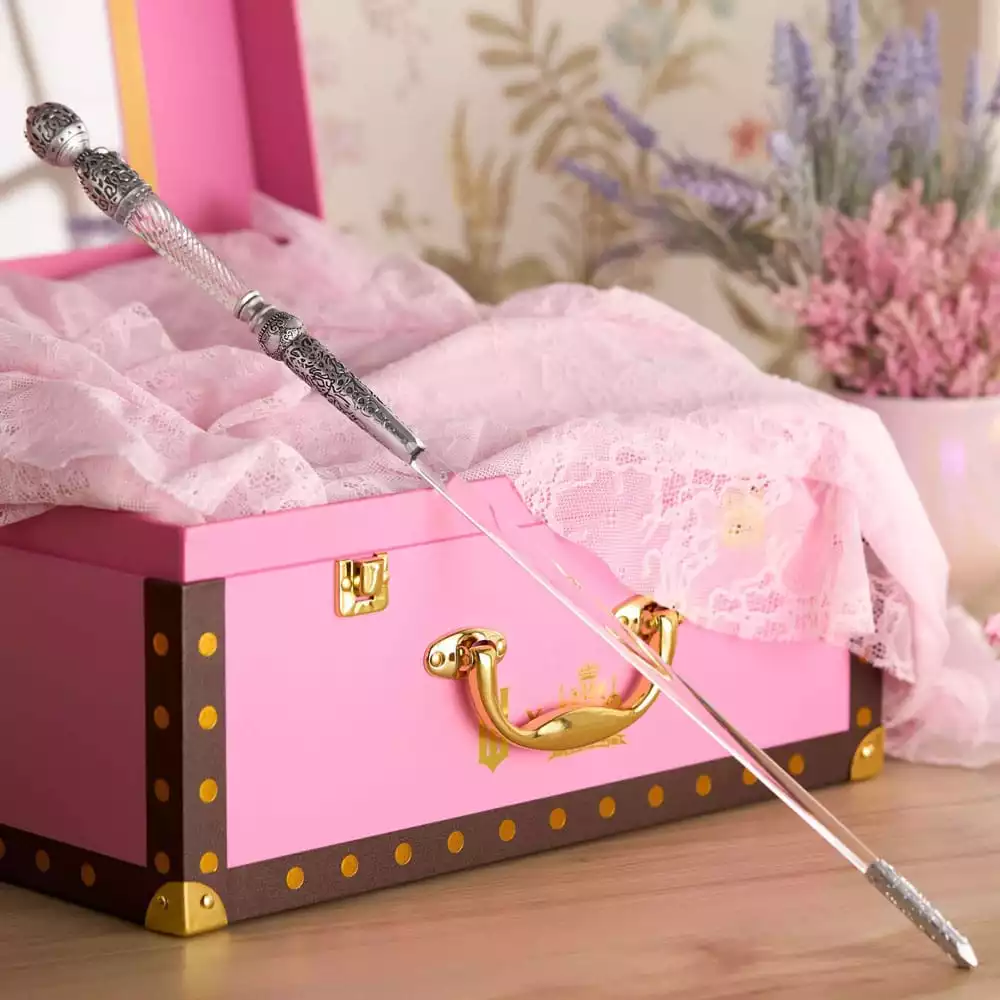 wicked-prop-replica-1-1-glindas-training-wand-555-cm-1751275625-11