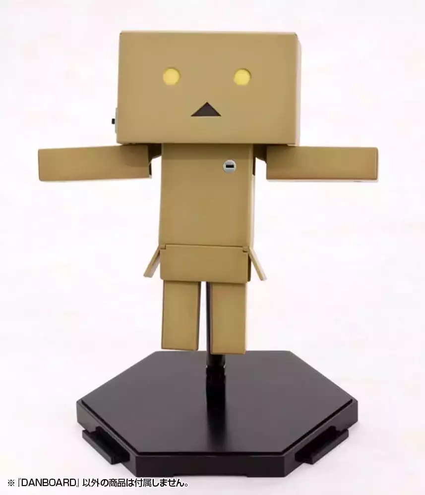yotsubato-plastic-model-kit-danboard-13-cm-1751205883-13