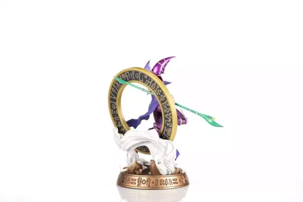 yu-gi-oh-pvc-statue-dark-magician-purple-version-29-cm-1751126301-23 yu-gi-oh-pvc-statue-dark-magician-purple-version-29-cm-1751126301-23