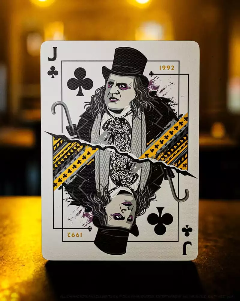 batman-85th-anniversary-playing-cards-1751352609-9