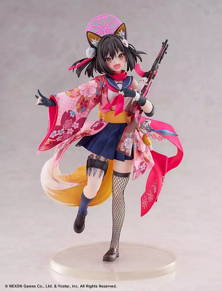 blue-archive-pvc-statue-1-7-izuna-23-cm-1751405775-1