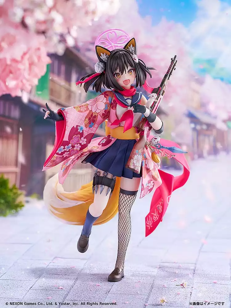 blue-archive-pvc-statue-1-7-izuna-23-cm-1751405790-8