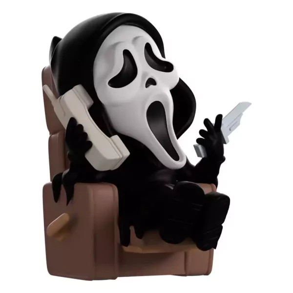 ghostface-vinyl-figure-ghostface-lounging-11-cm-1751415157-0 ghostface-vinyl-figure-ghostface-lounging-11-cm-1751415157-0