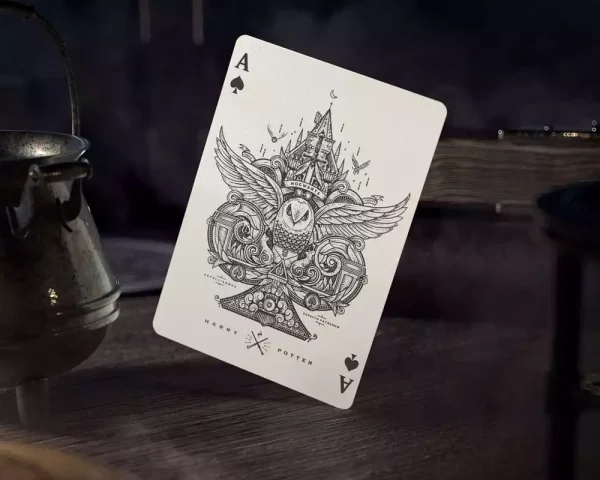 harry-potter-playing-cards-yellow-version-1751353024-5 harry-potter-playing-cards-yellow-version-1751353024-5