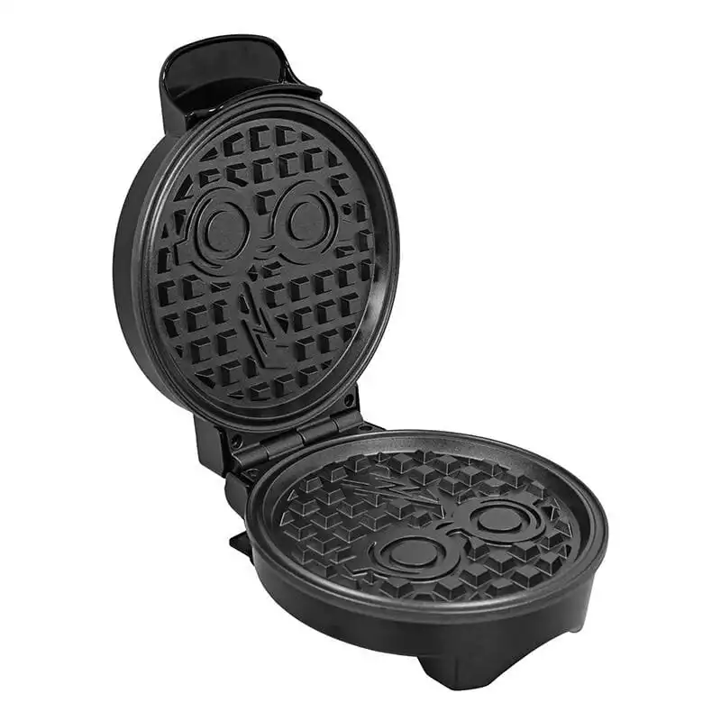 harry-potter-waffle-maker-glasses-and-lightning-bolt-1751493566-2