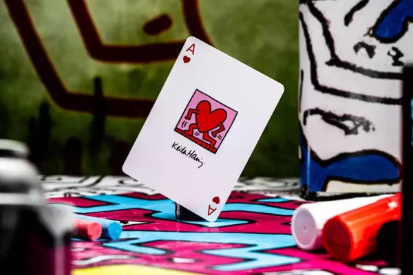 keith-haring-playing-cards-1751353100-12 keith-haring-playing-cards-1751353100-12