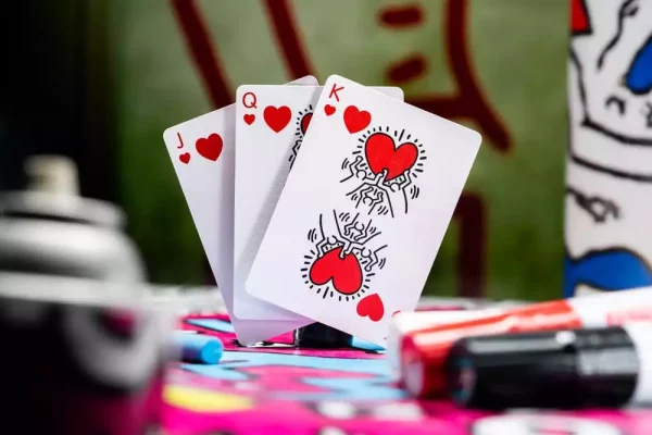 keith-haring-playing-cards-1751353104-14 keith-haring-playing-cards-1751353104-14