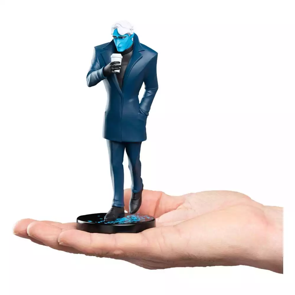 lore-olympus-x-weta-workshop-mini-vinyl-figure-hades-16-cm-1751402925-9