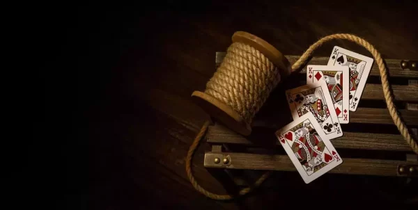 monarchs-playing-cards-red-1751353219-3
