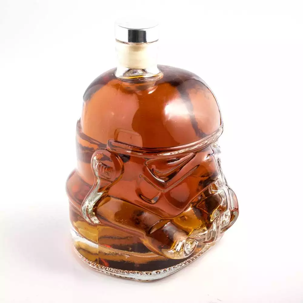 original-stormtrooper-decanter-1751386016-1