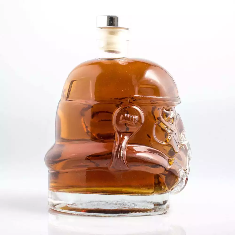 original-stormtrooper-decanter-1751386018-2
