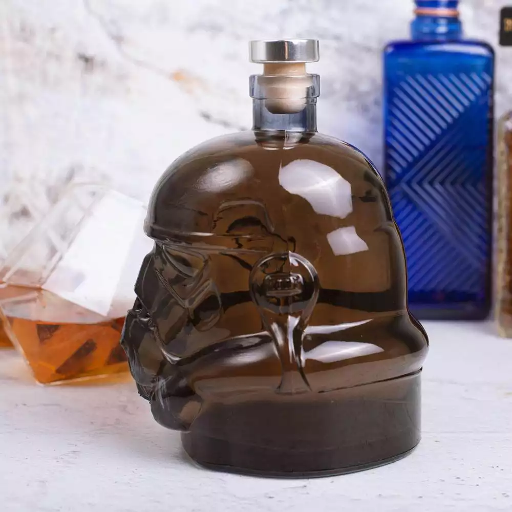 original-stormtrooper-decanter-black-stormtrooper-1751386118-3