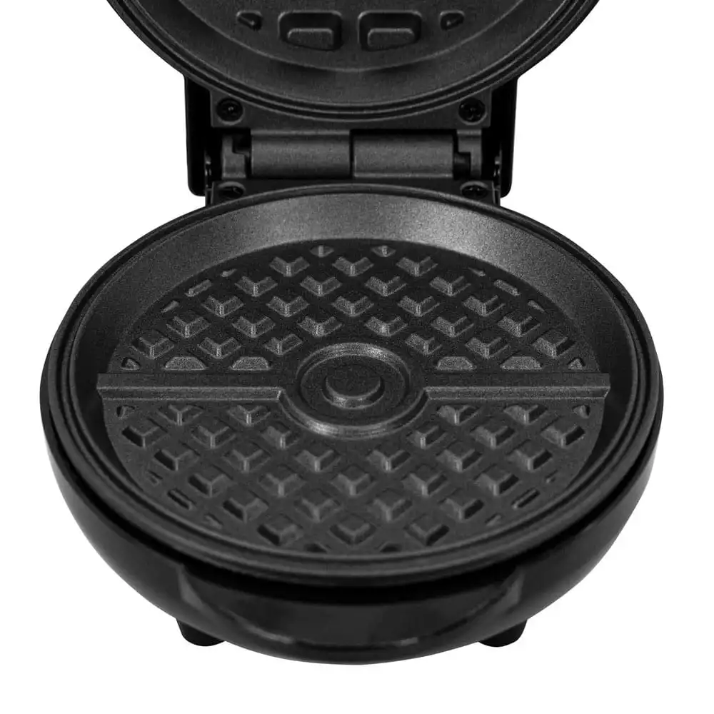 pokemon-waffle-maker-pokeball-1751406594-12