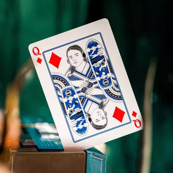 stranger-things-playing-cards-box-set-3-decks-1751353610-13 stranger-things-playing-cards-box-set-3-decks-1751353610-13