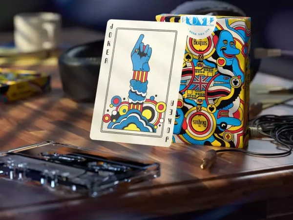 the-beatles-playing-cards-yellow-submarine-1751353930-7