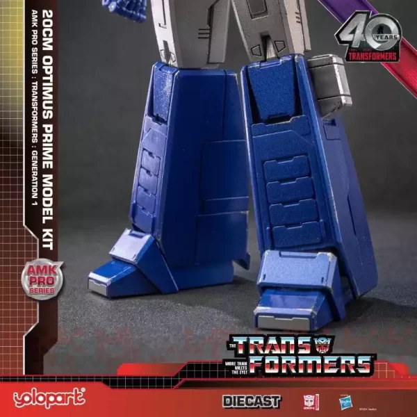 transformers-generation-one-amk-pro-series-plastic-model-kit-optimus-prime-20-cm-1751408308-10